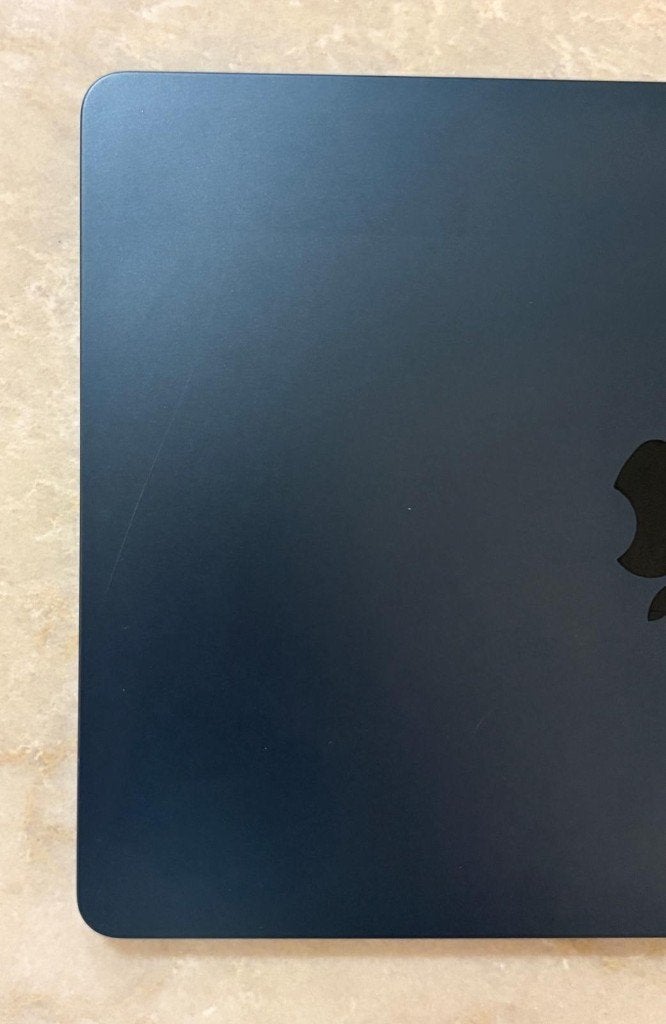 Foto 7 van Apple MacBook Air 13" M3 (2024)–16 GB/512 GB– Midnight Blue
