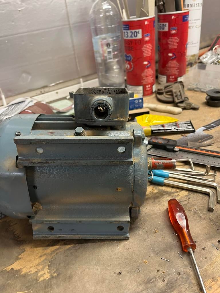 Gezocht!!!!!! ELPROM 3-fase Elektromotor 1.10 kW, 2830 rpm, Doe-het-zelf en Verbouw, Motoren, Ophalen of Verzenden, Gebruikt, Elektromotor