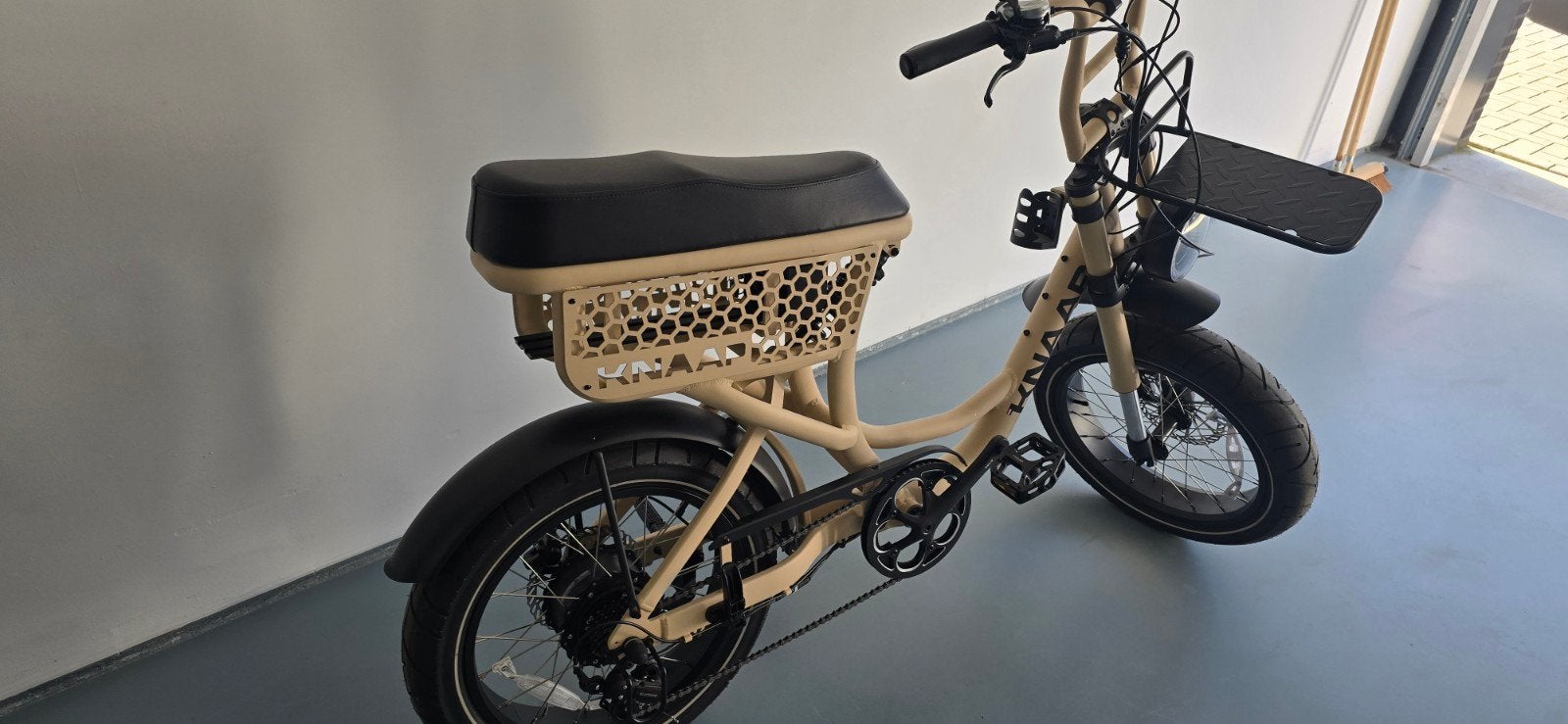 Knaap E-bike - Zwart of Beige -  nieuw, Ophalen of Verzenden, Info@knaapbikes.com, 51 tot 55 cm, 50 km per accu of meer