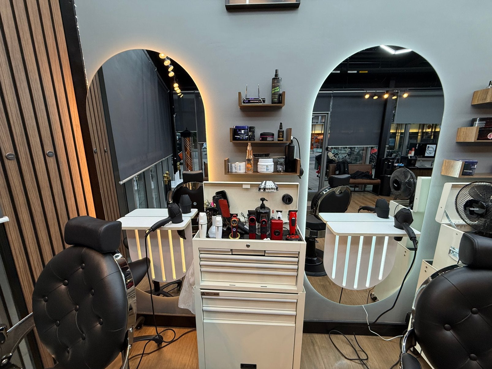 5 Luxe Barbershop Kaptafels + Werkkarren Complete Set, Diensten en Vakmensen