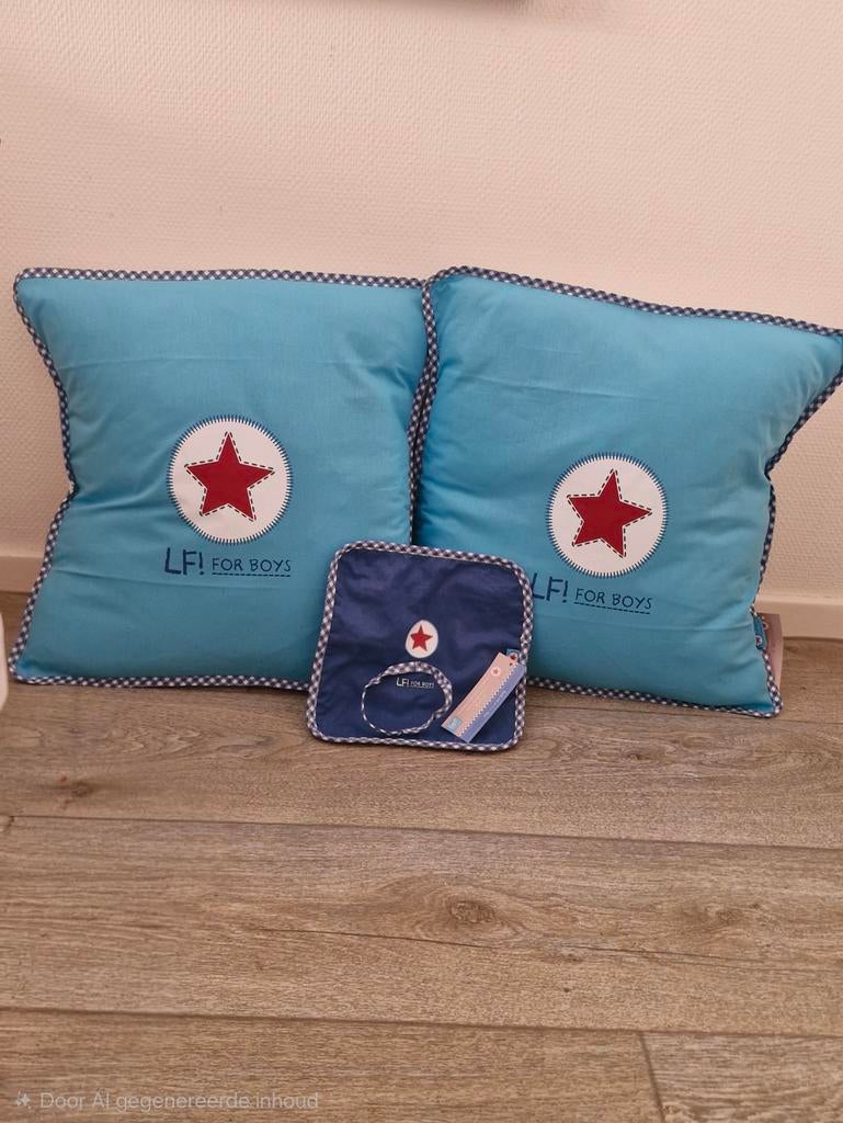 Boy kussenset LIEF! (2 kussen + 1 doekje), Ophalen of Verzenden, Nieuw, Blauw, Vierkant