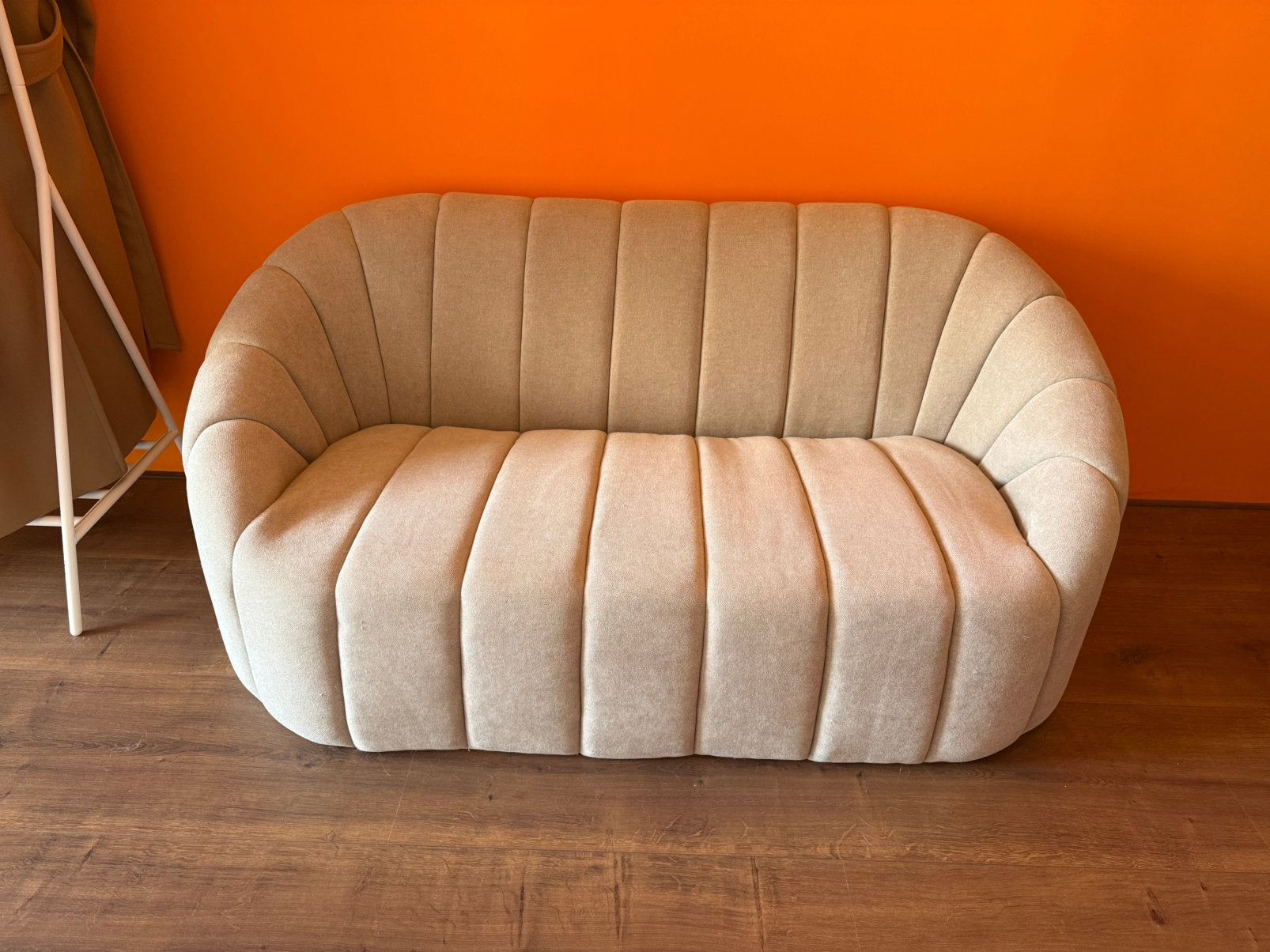 JYSK HUNDIGE 2-zitsbank beige 160 cm, Ophalen, Kunststof, Tweepersoons, 75 tot 100 cm