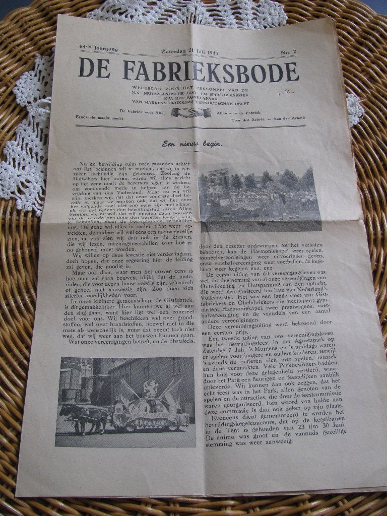 Gist & Spiritus fabriek Delft * Fabrieksbode * 21.07.1945, Ophalen of Verzenden, Gelezen, Krant