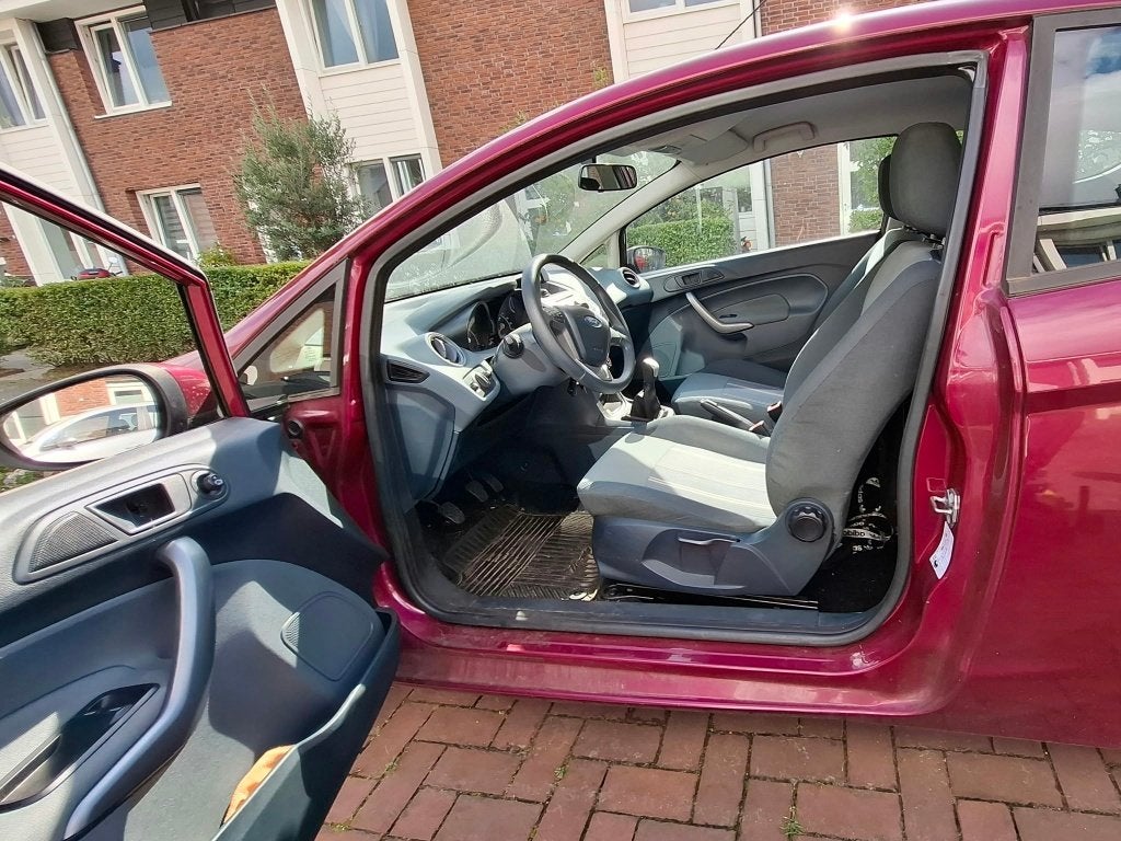 Ford Fiësta 1.25 60KW 3DR 2008 Rood, Auto's, Stof, 600 kg, Handgeschakeld, Particulier