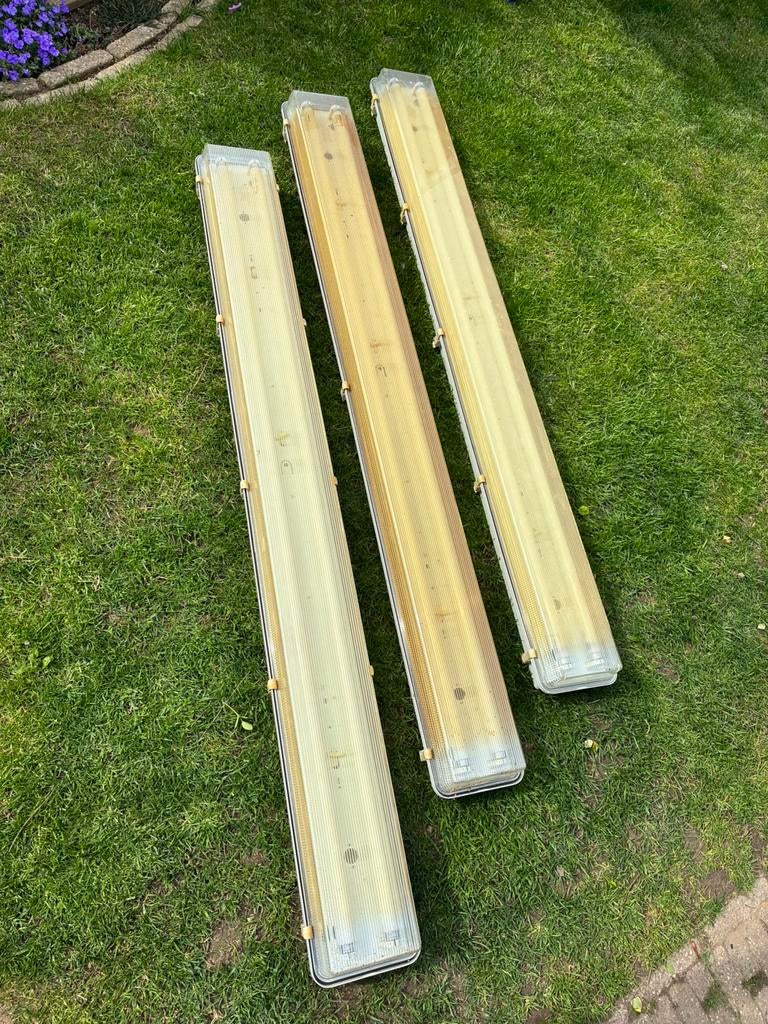 TL bak 2x 58w, Doe-het-zelf en Verbouw, Bouwverlichting, Ophalen of Verzenden, Gebruikt, 50 tot 200 watt, Lamp met armatuur