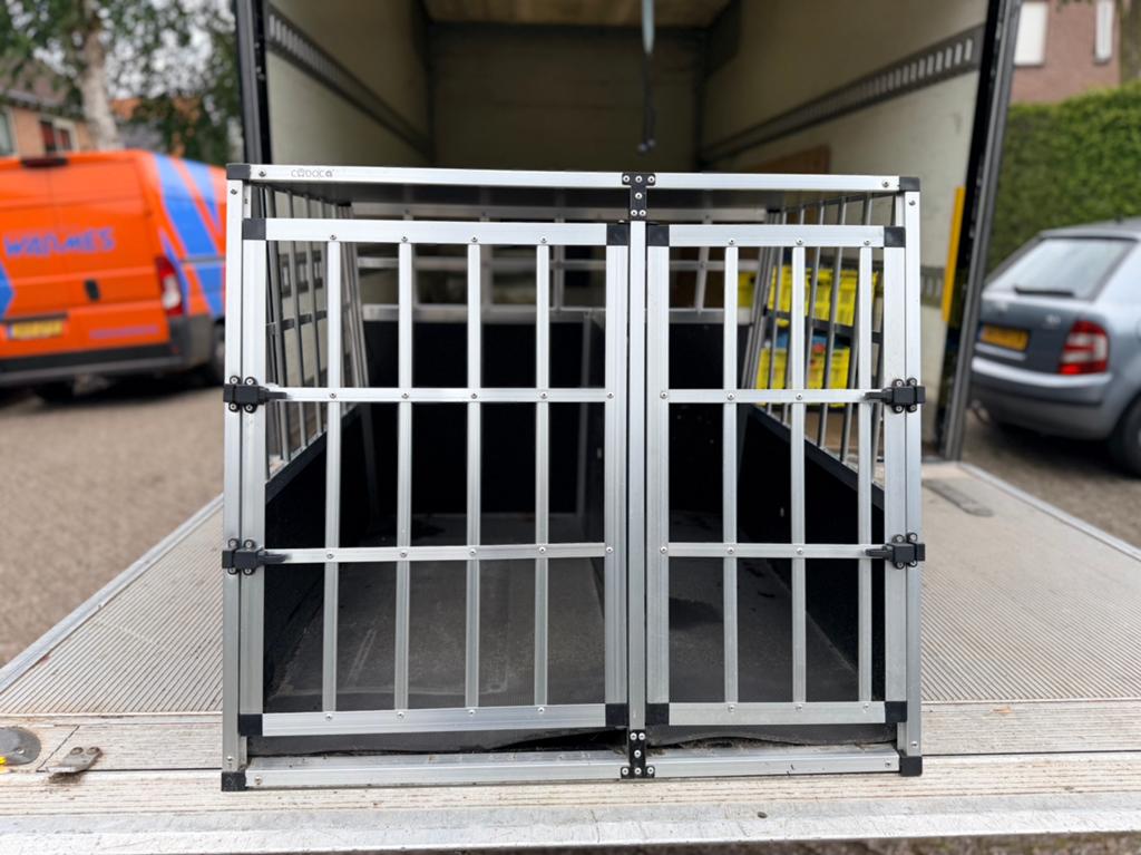 Dubbele hondenkennel, Dieren en Toebehoren, Hondenhokken, Ophalen, Hondenkennel, 65 tot 100 cm, Zo goed als nieuw