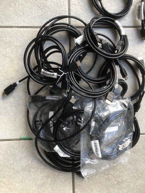 HDMI  kabels, Ophalen of Verzenden, Zo goed als nieuw