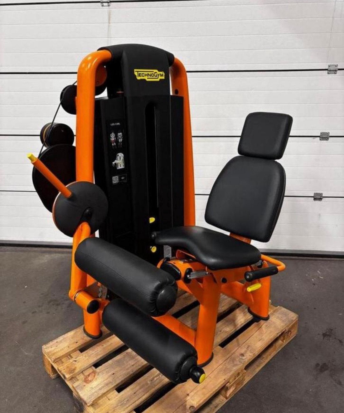 Technogym Selection Pro 700 Leg Curl, Sport en Fitness, Fitnessmaterialen, Zo goed als nieuw, Overige typen, Benen, Ophalen