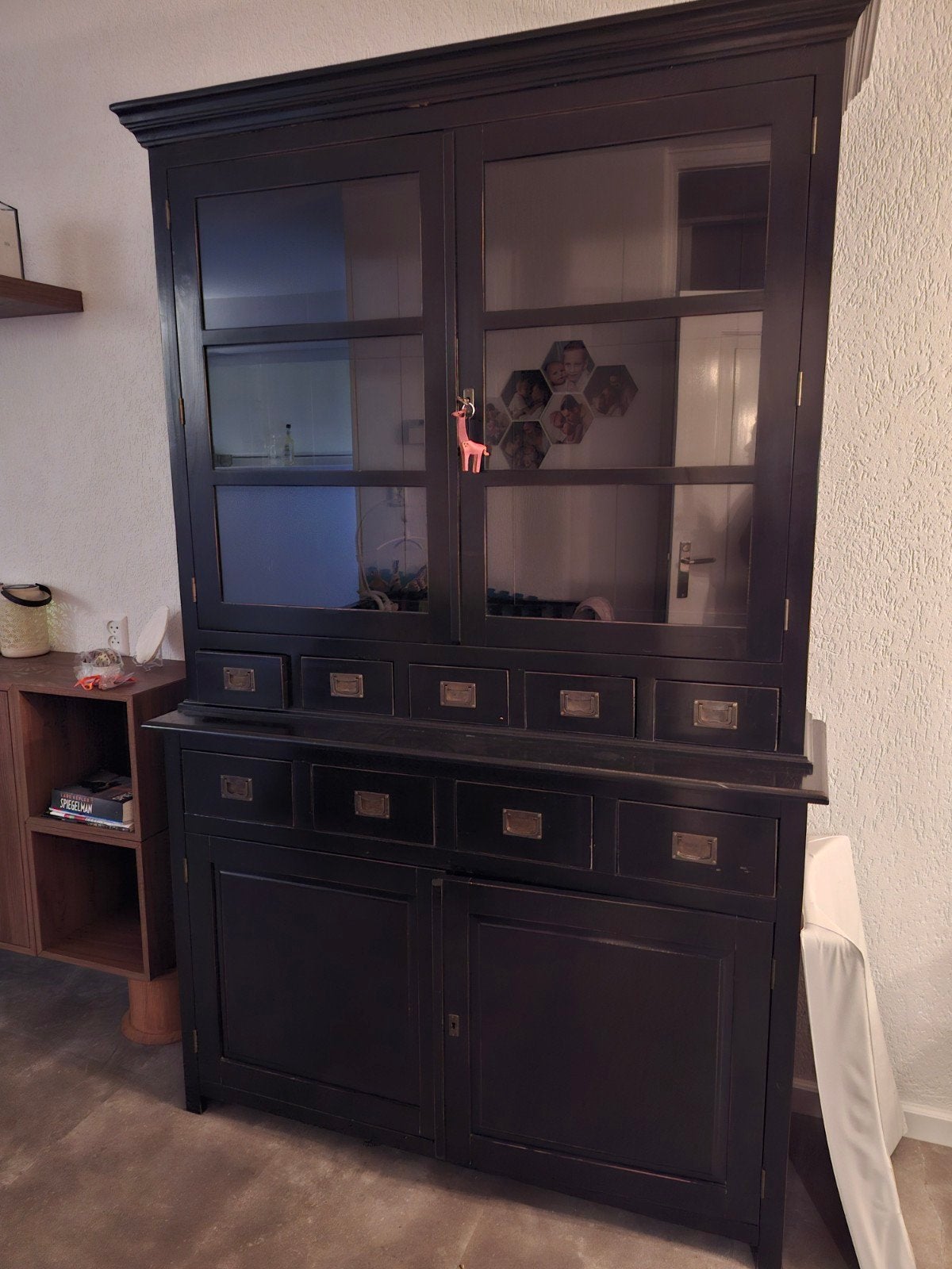 Zwarte vitrinekast/dressoir, Ophalen, Gebruikt, 200 cm of meer, 150 tot 200 cm