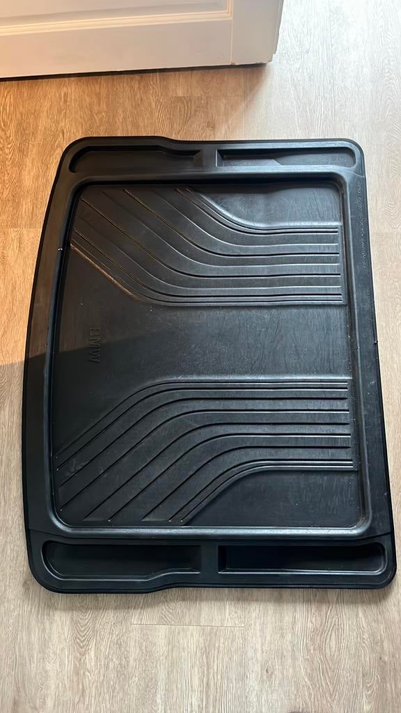 BMW kofferbakmat 2-serie Active, Auto diversen, Auto-accessoires, Zo goed als nieuw, Ophalen
