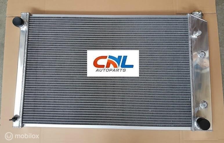 Radiateur  CHEVY C/K Truck / K5 Blazer / Jimmy / Suburban V8, Auto-onderdelen, Nieuw, Ophalen of Verzenden