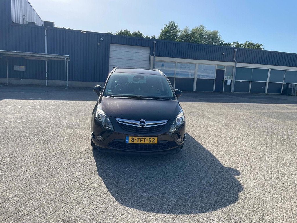Opel Zafira Tourer 1.4 Cosmo Automaat 7 persoon, Auto's, Opel, Euro 5, Gebruikt, Parkeersensor, 4 cilinders