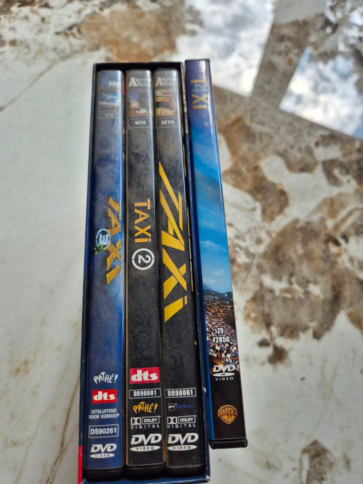 Taxi Trilogie DVD Box + Taxi 4 DVD, Cd's en Dvd's, Gebruikt, Nederlands, Actie, Ophalen of Verzenden