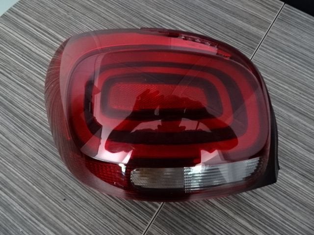 Achterlicht 98122 57580 Citroen C3 Bj 2019 links., Gebruikt, Ophalen of Verzenden, -, -