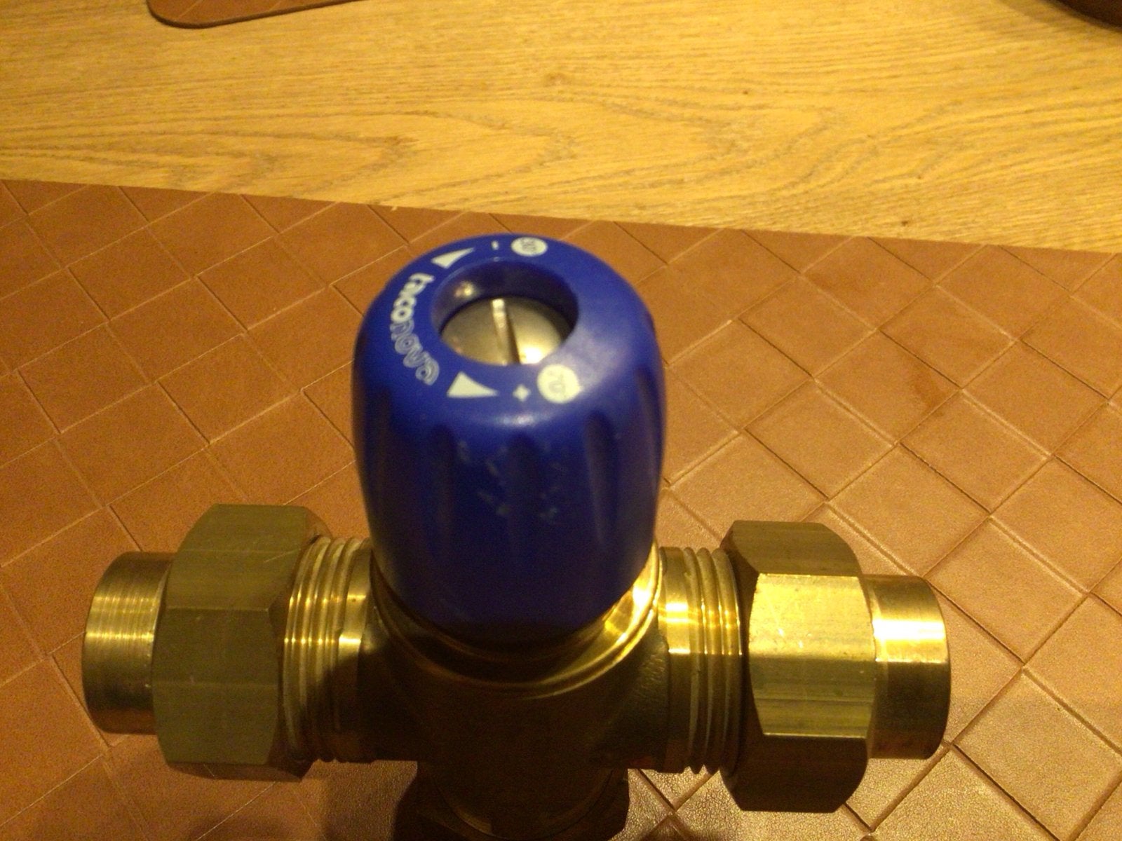 Nieuwe Thermostaat Mengklep met Terugslagkleppen 22 mm, Ophalen of Verzenden, Nieuw