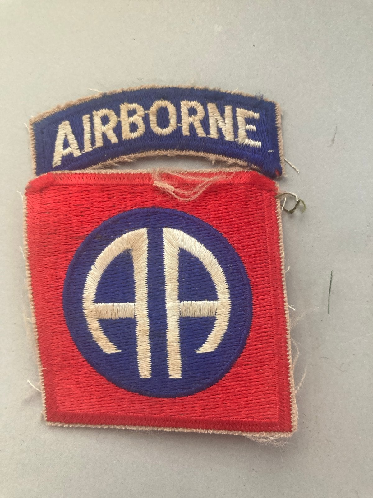 Strijkpatch 82nd Airborne Division - Amerikaans Leger, Verzamelen, Militaria | Algemeen, Ophalen of Verzenden, Landmacht, Amerika