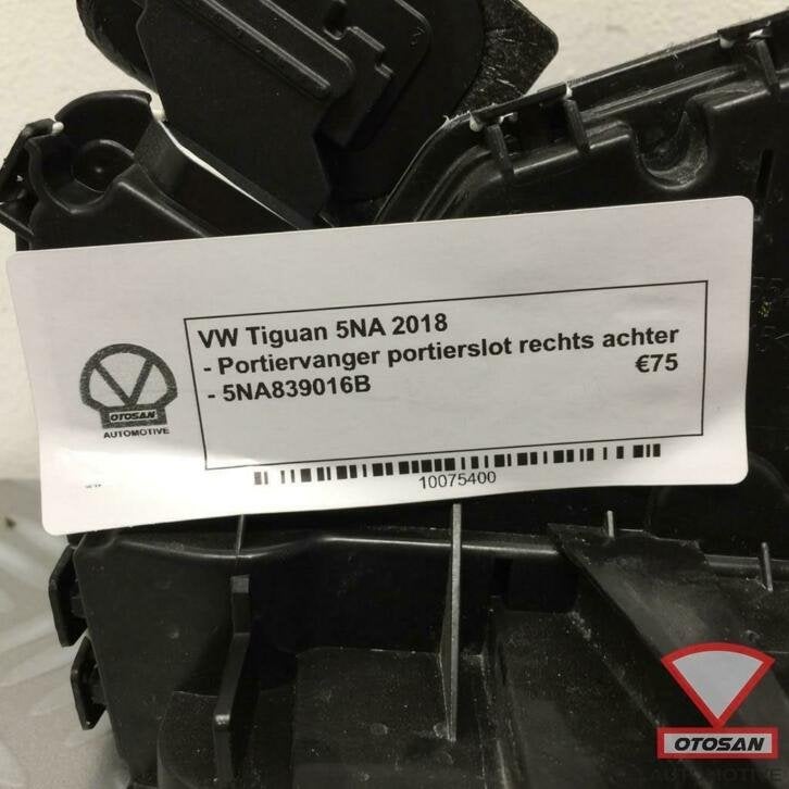 vw tiguan 2018 deurslot portierslot rechts achter 5na839016b, Gebruikt, Volkswagen, Volkswagen AG, Achter