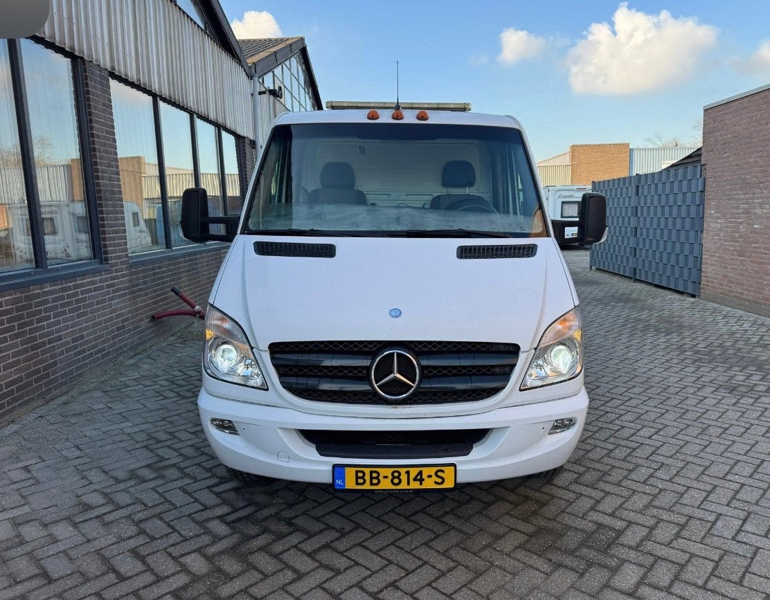 Sleepdienst & Autotransport –Oprijwagen – Snel & Betrouwbaar, 24-uursservice
