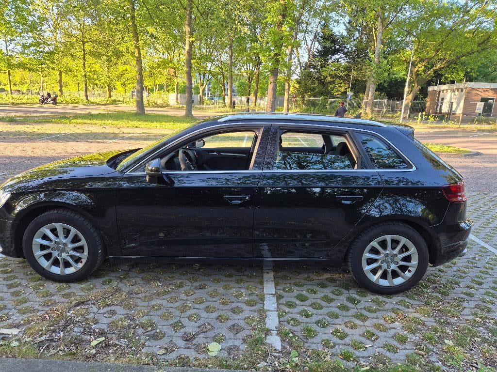 Audi A3 1.4 TFSI  Sportback  2014 Zwart, Auto's, 125 pk, Zwart, Origineel Nederlands, 1395 cc