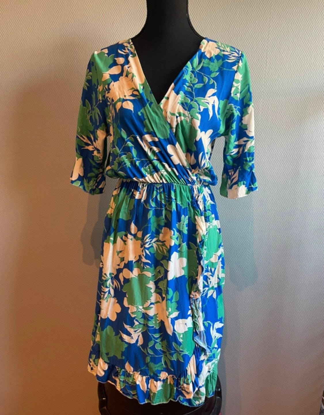 Geprint zomerjurkje van Musthaves by Elja, maat L/XL, Blauw, Maat 42/44 (L), Ophalen of Verzenden, Zo goed als nieuw