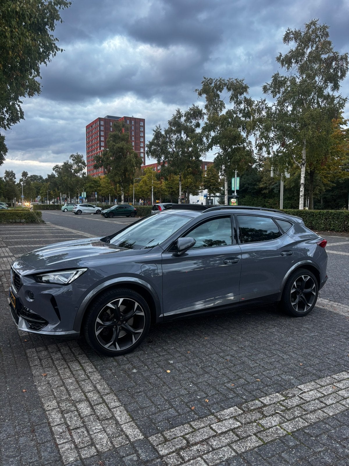 Cupra Formentor 1.4 2022 Nardo Grey, Auto's, Automatische klimaatregeling, 4 cilinders, Formentor, Plug-in hybride
