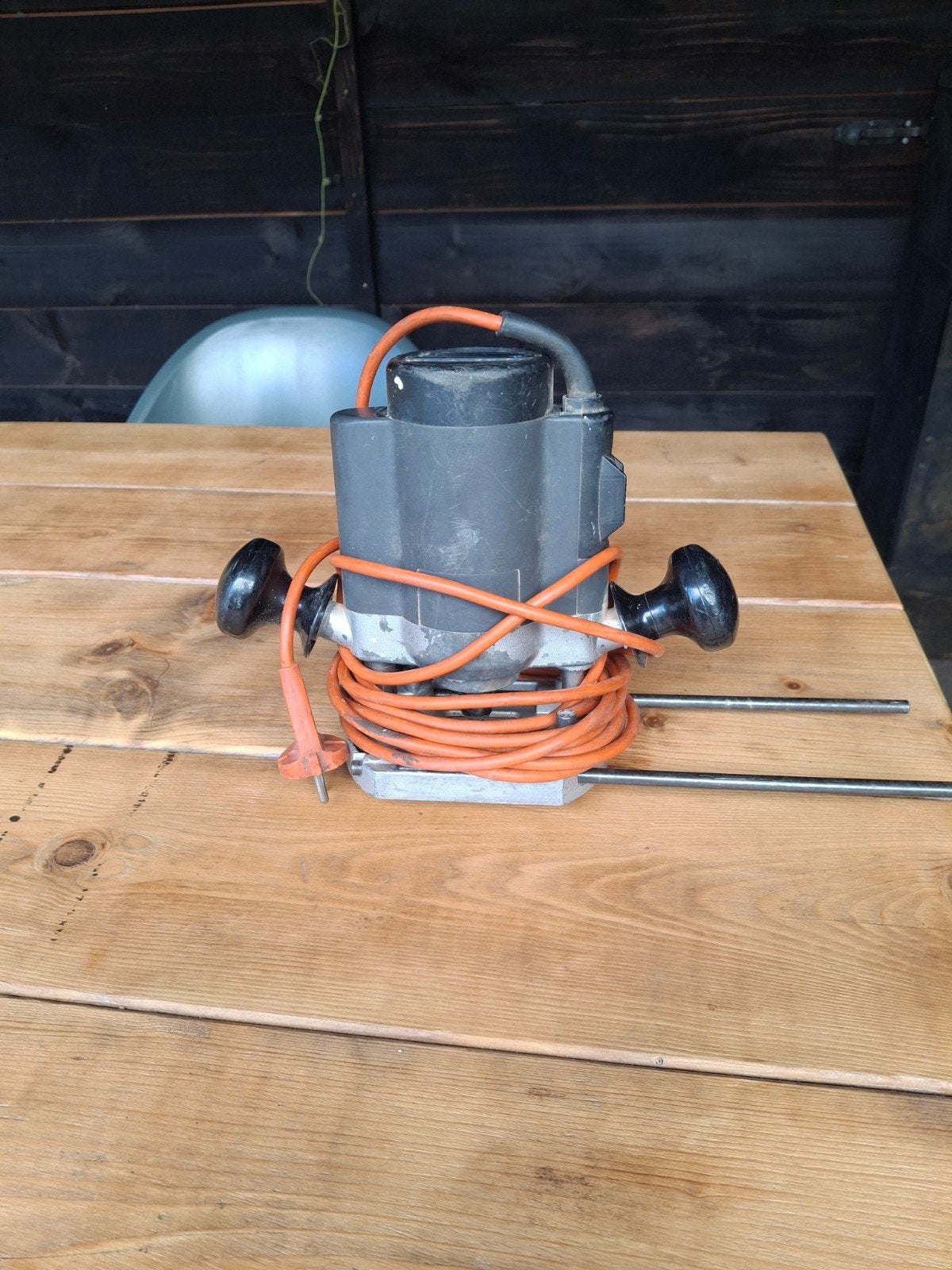 Elu bovenfrees - Krachtige en betrouwbare freesmachine, Doe-het-zelf en Verbouw, Gereedschap | Freesmachines, Gebruikt, Ophalen of Verzenden