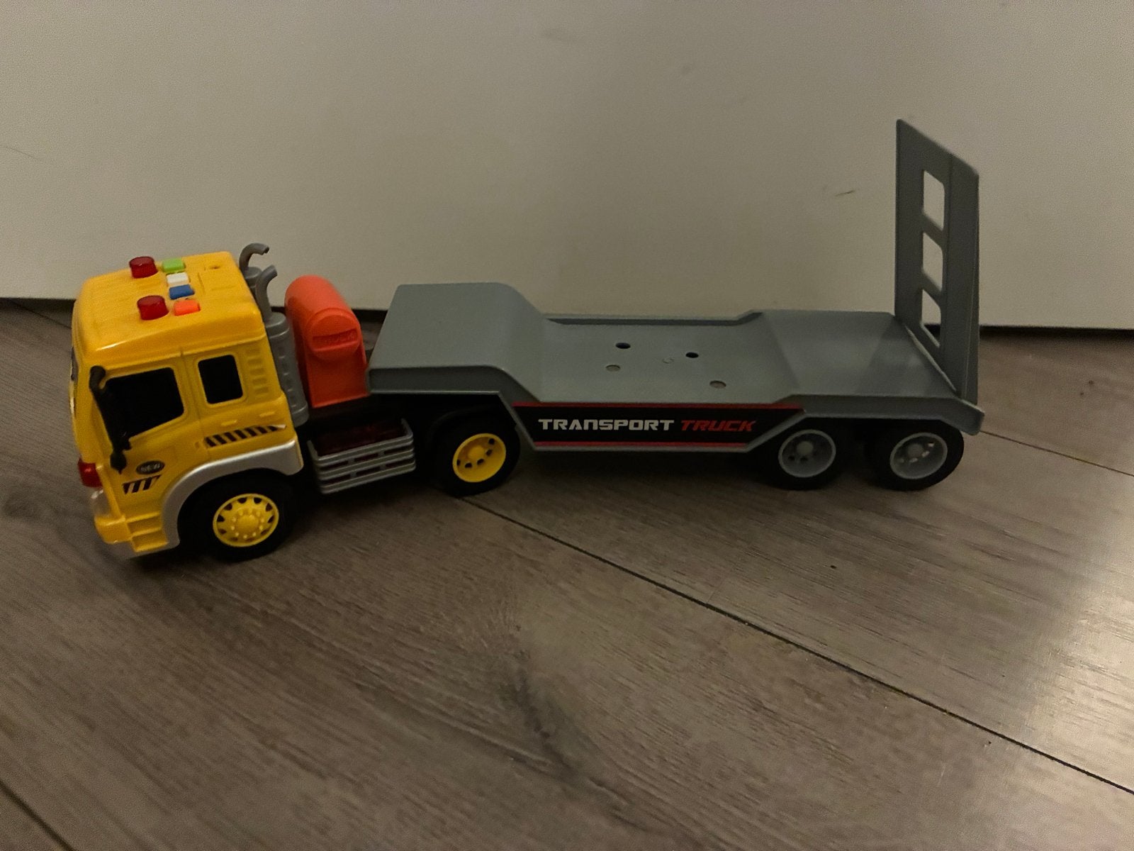 Transport Truck met licht en geluid, Ophalen, Zo goed als nieuw