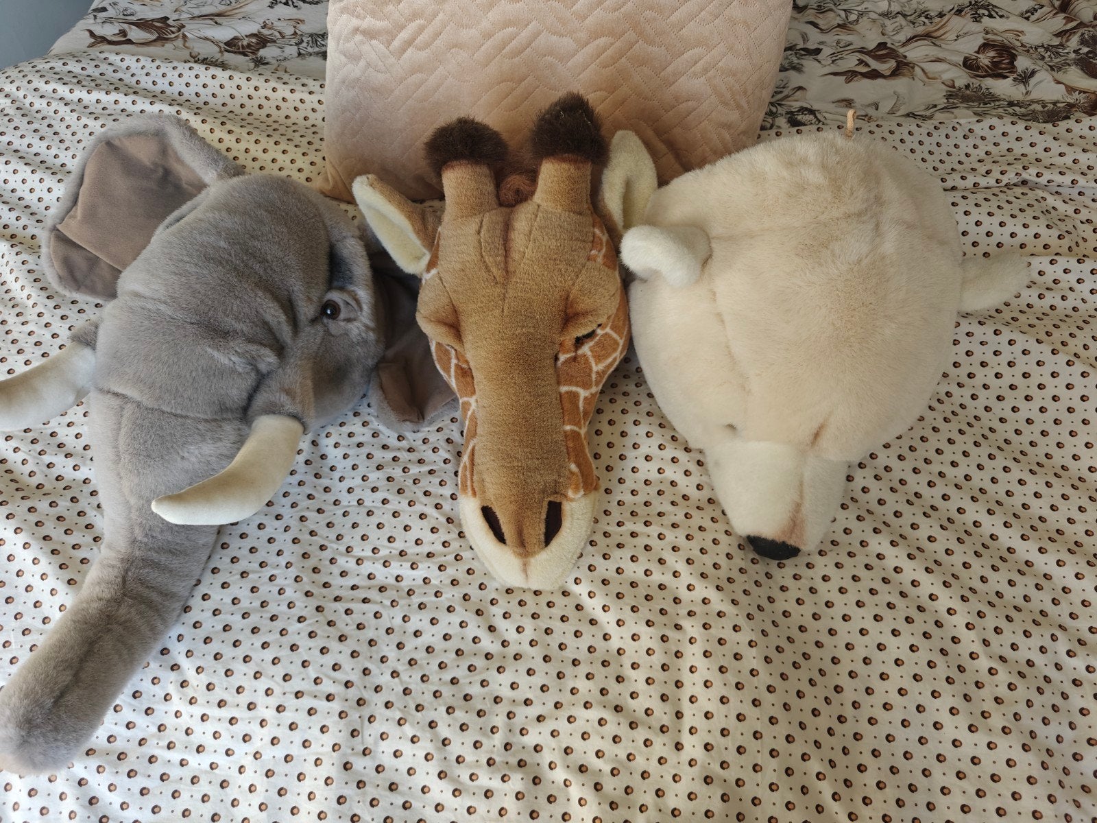 Bibib dierenkoppen, prijs per stuk: ijsbeer, giraf, olifant, Beige, Overige merken, Ophalen of Verzenden, Zo goed als nieuw