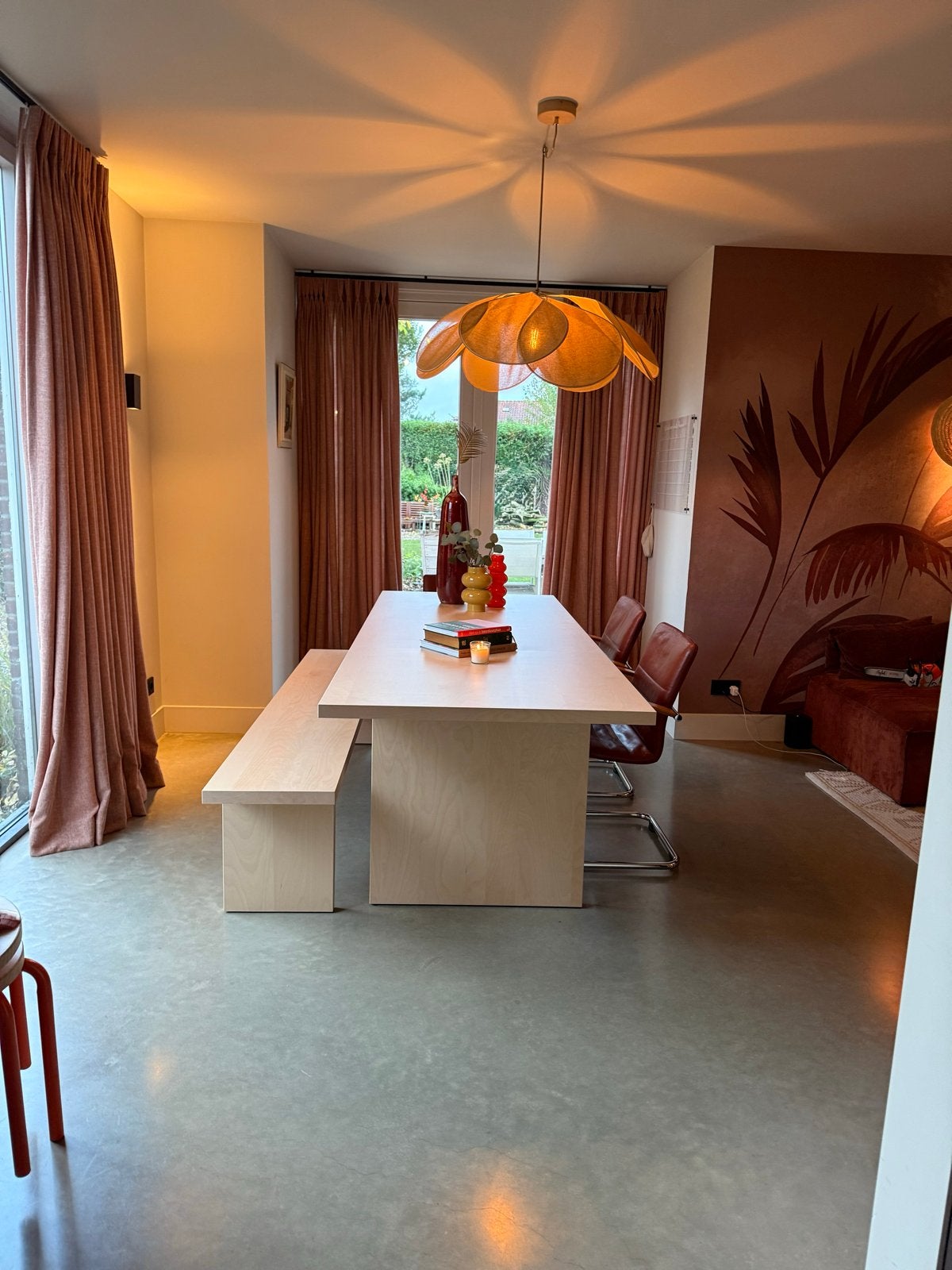 Eettafel met eetbank - 240 cm lang (IKEA), Ophalen, 200 cm of meer, 50 tot 100 cm, Zo goed als nieuw
