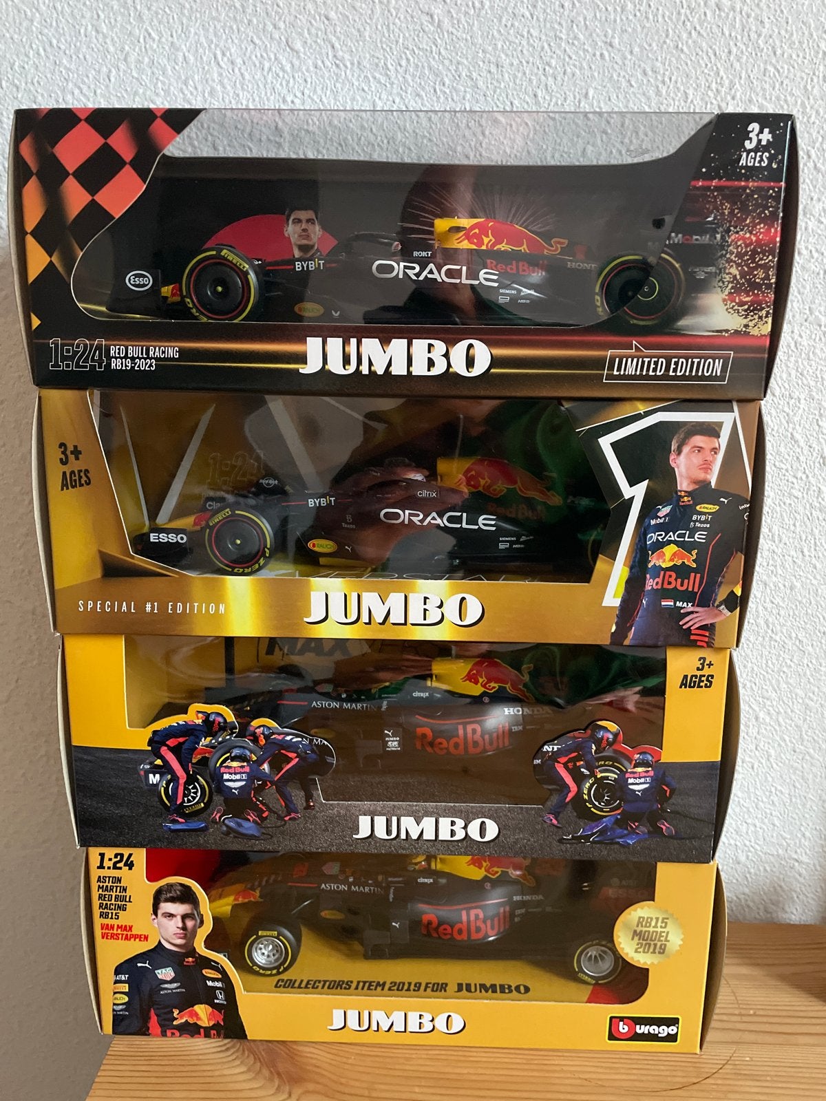 Jumbo Max Verstappen Burago - Complete set van 4 edities, Ophalen of Verzenden, Nieuw, Auto