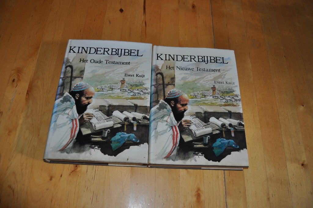 Kinderbijbel, Evert Kuijt in 2 delen  igs, Ophalen of Verzenden, Gelezen, Christendom | Protestants