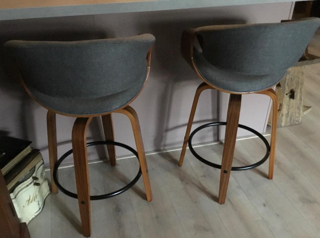 Barkruk, 2x draaibaar, Ophalen, Draaibaar, 60 tot 90 cm, Zo goed als nieuw