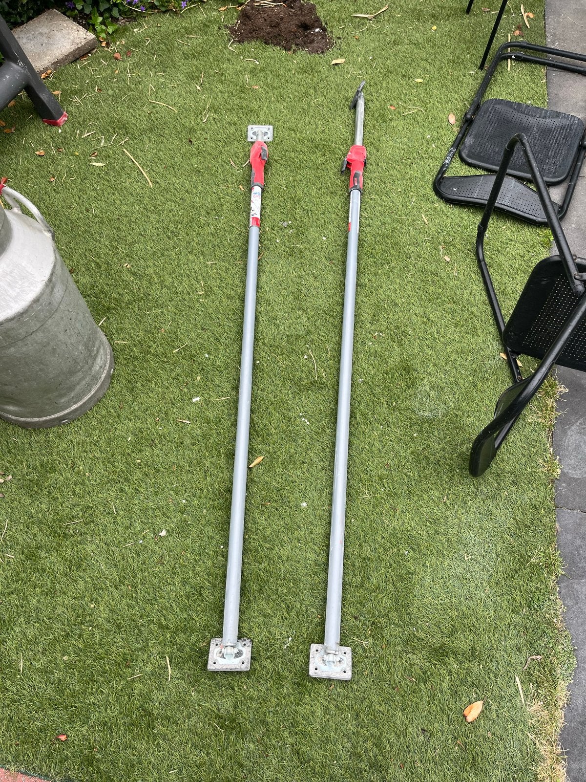 2x Besser Telescopische Plafondsteunen, Doe-het-zelf en Verbouw, Gereedschap | Handgereedschap, Ophalen, Gebruikt, Overige typen