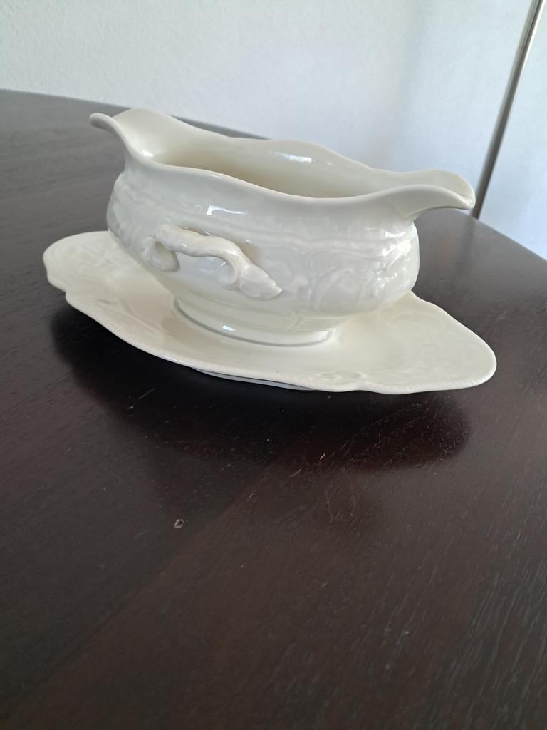 Rosenthal Germany sauskom met schotel, Ophalen of Verzenden, Zo goed als nieuw, Kom(men), Overige stijlen