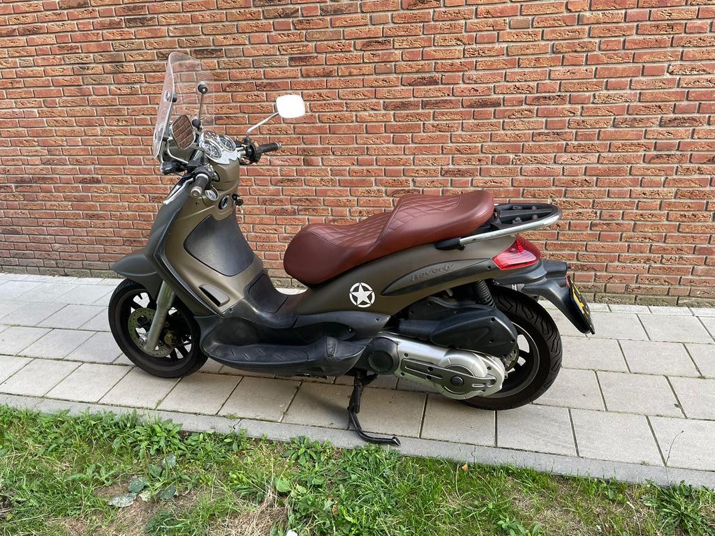 Piaggo beverly 500 malossi akrapovic!, Eén persoon, Cadeaubon
