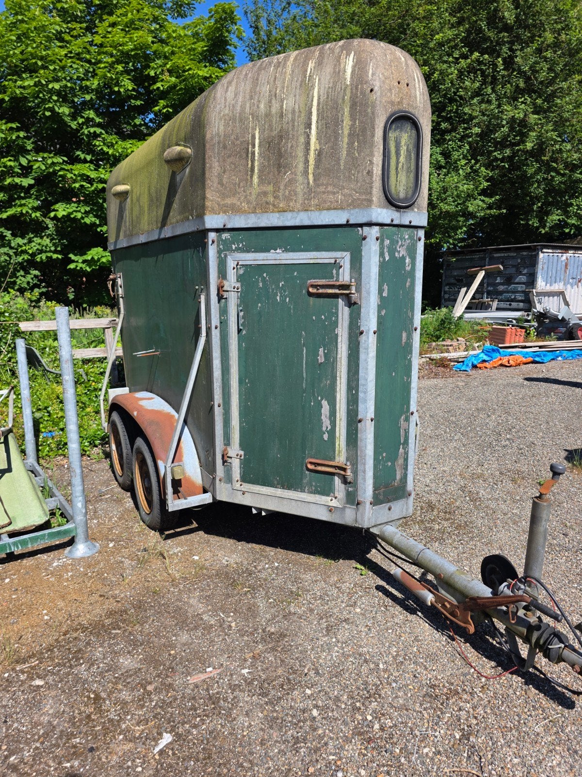 Paarde trailer, Ophalen, Gebruikt