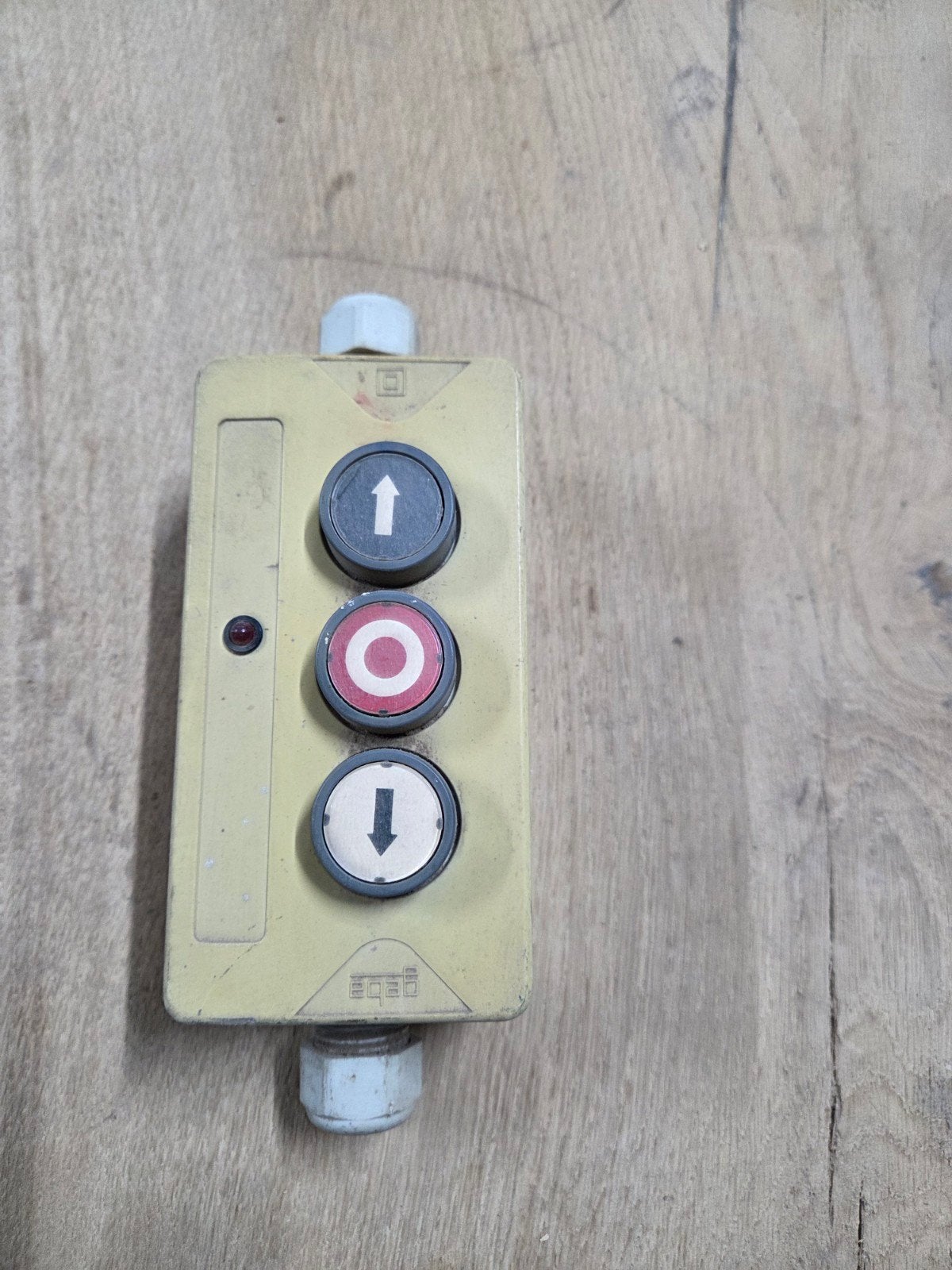 Gebruikte schakelaar met op/neer en stop knoppen, Ophalen of Verzenden, Gebruikt, Overige merken, Schakelaar