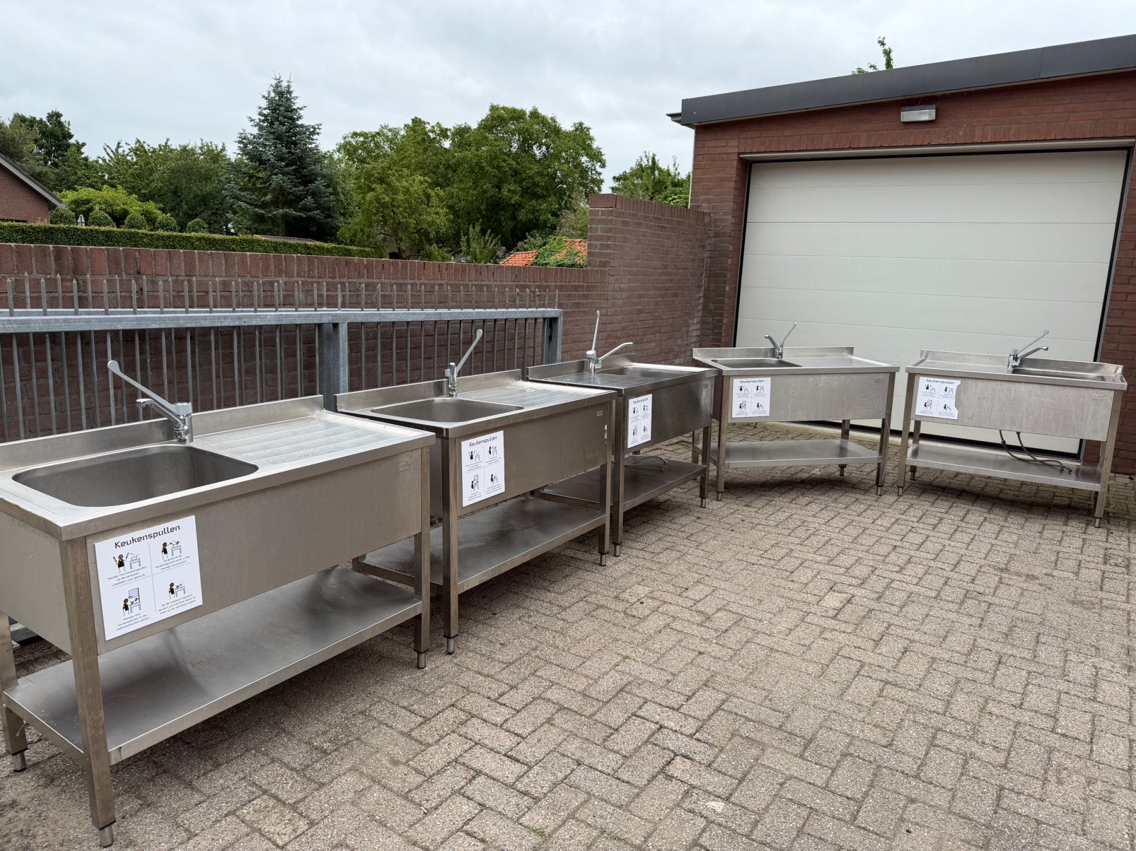 Spoeltafel werktafel snijtafel koelcelrek groot en klein, Ophalen, Zo goed als nieuw