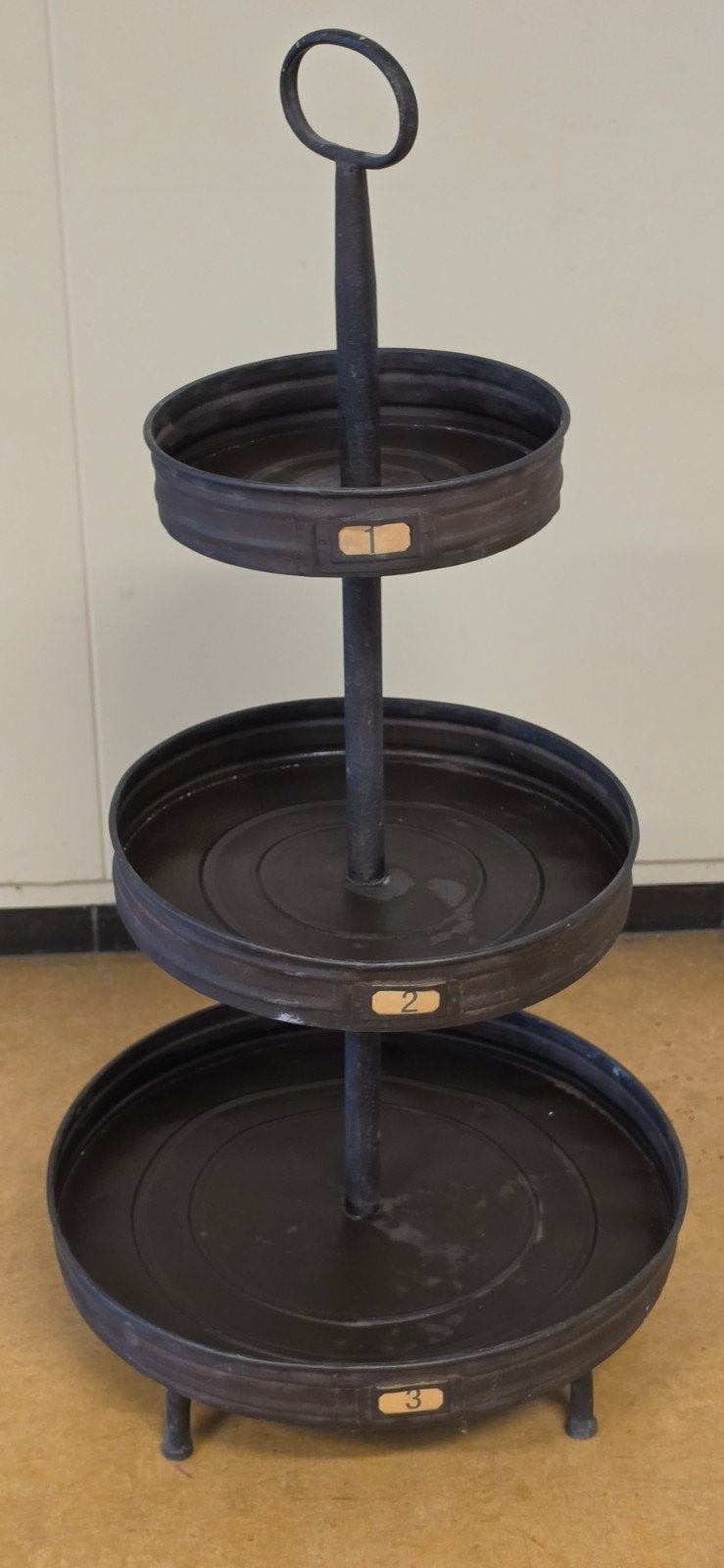 Metalen etagère met 3 lagen en handvat, Ophalen, Etagère, Gebruikt, Metaal