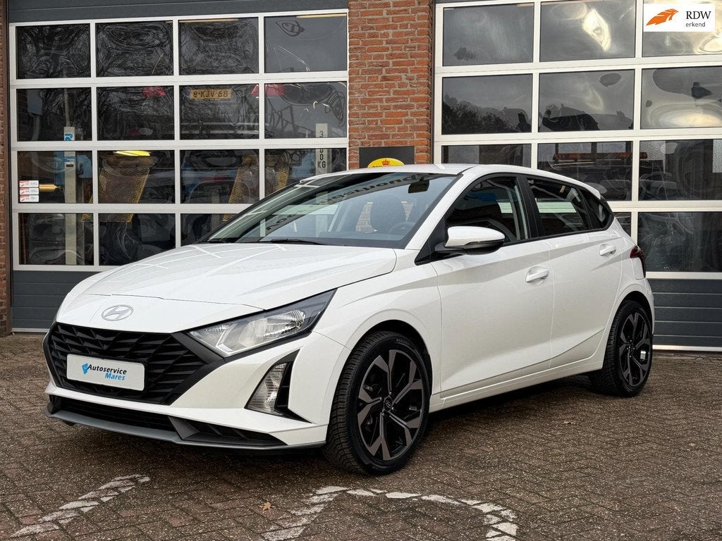 Hyundai I20 1.2 MPI i-Motion, Navi, Camera, cruise, Airco, l, Auto's, Hyundai, Voorwielaandrijving, Gebruikt, Zwart, 4 cilinders