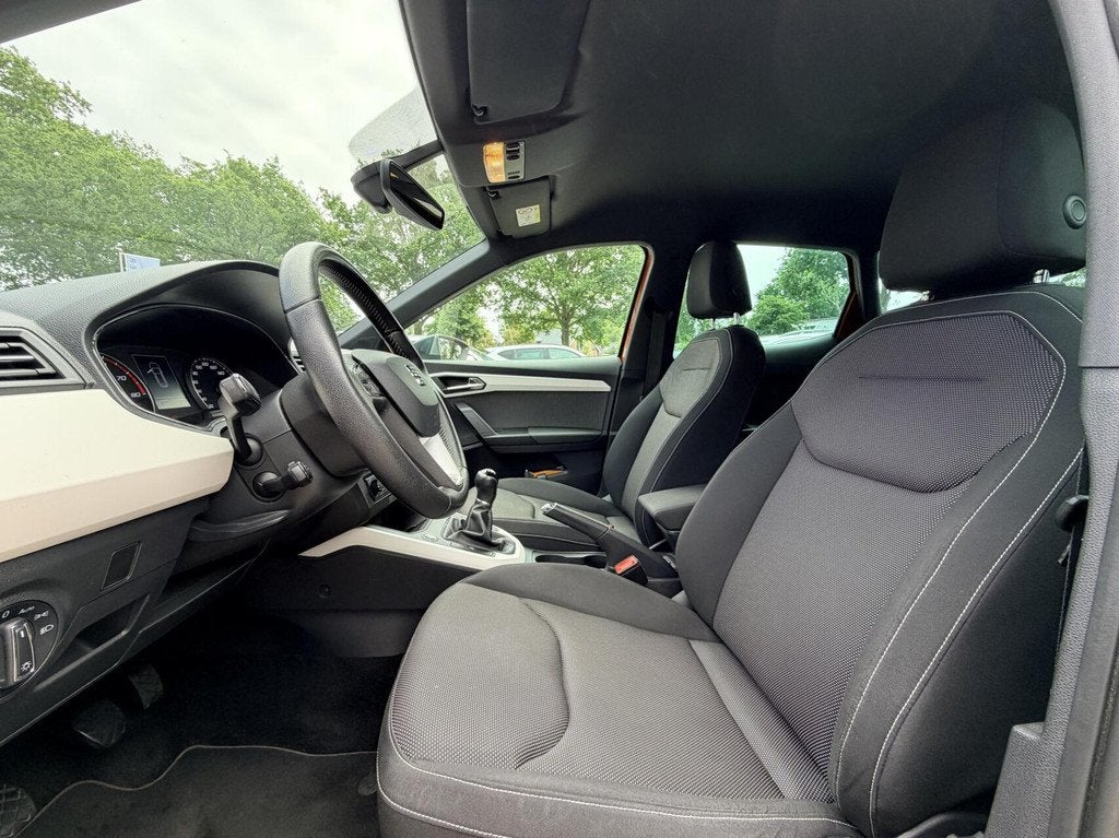 Seat Arona 1.0 TSI Xcellence Launch Edition | Camera | Clima, Voorwielaandrijving, Stof, Gebruikt, Overige kleuren