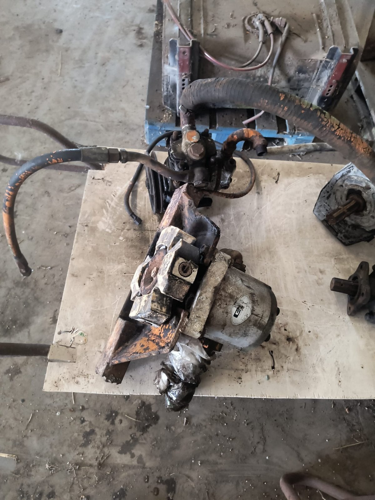 Sesar kraan compressor & hydrauliekpomp, 100 liter of meer, Ophalen