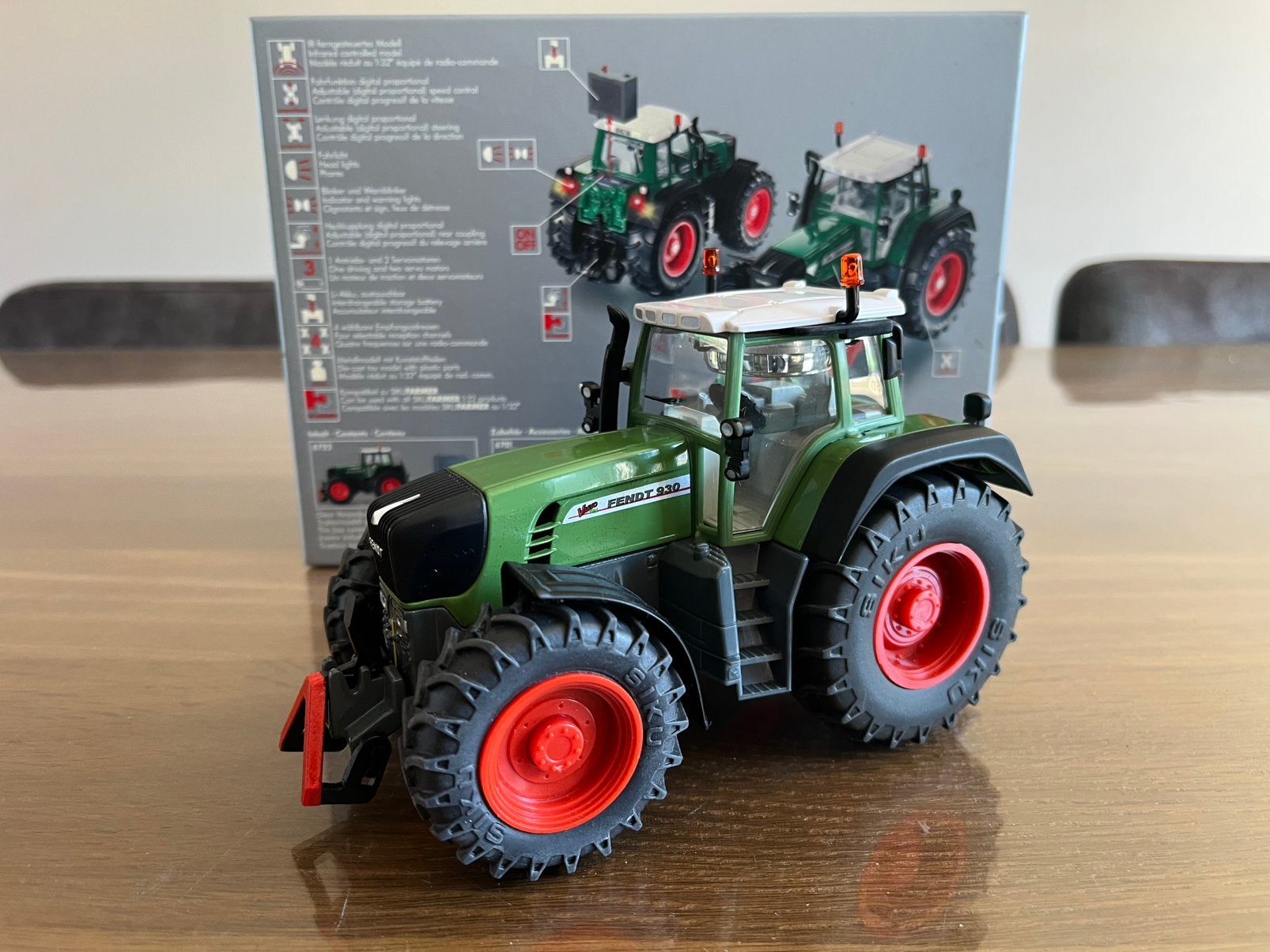 Fendt 930 trekker Siku Control 6752, Hobby en Vrije tijd, Ophalen of Verzenden, Nieuw, Tractor of Landbouw, SIKU