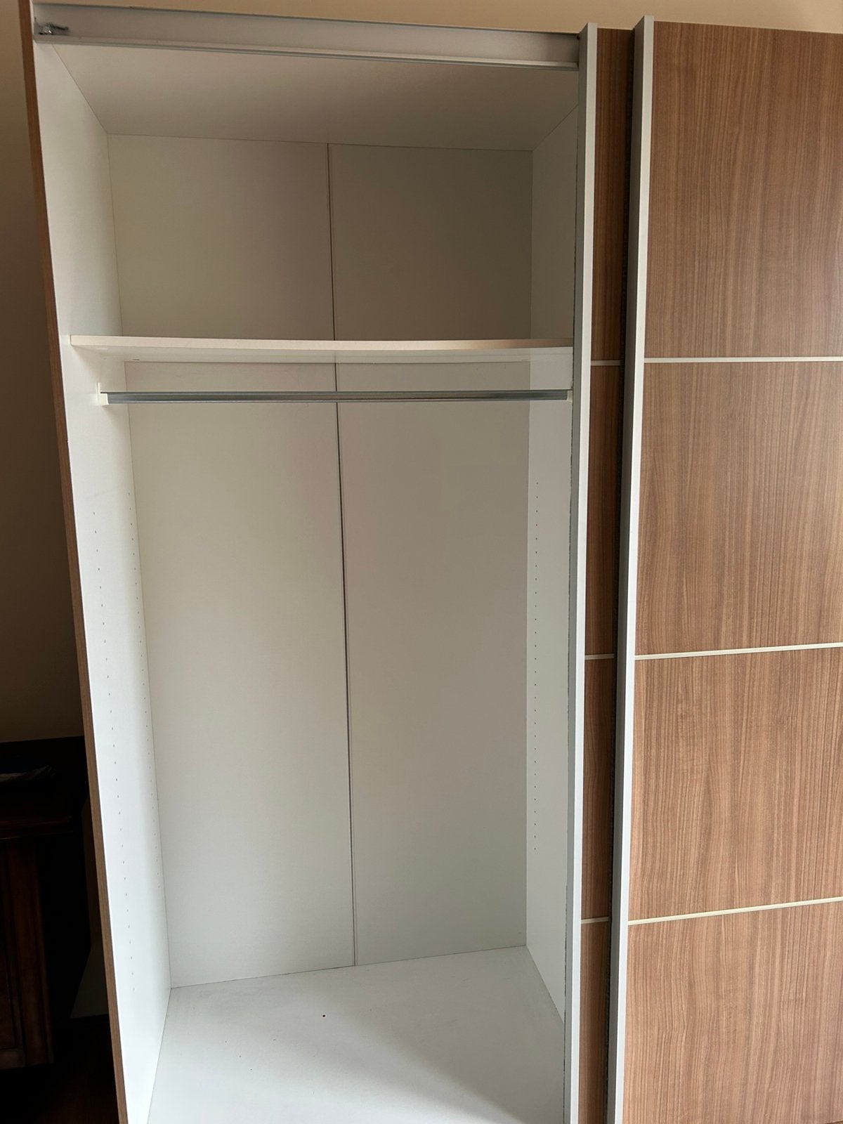 Kledingkast, hoogte 2m, breedte 1,85 en diepte 0,64m, Huis en Inrichting, Kasten | Kledingkasten, Ophalen, Gebruikt, 200 cm of meer