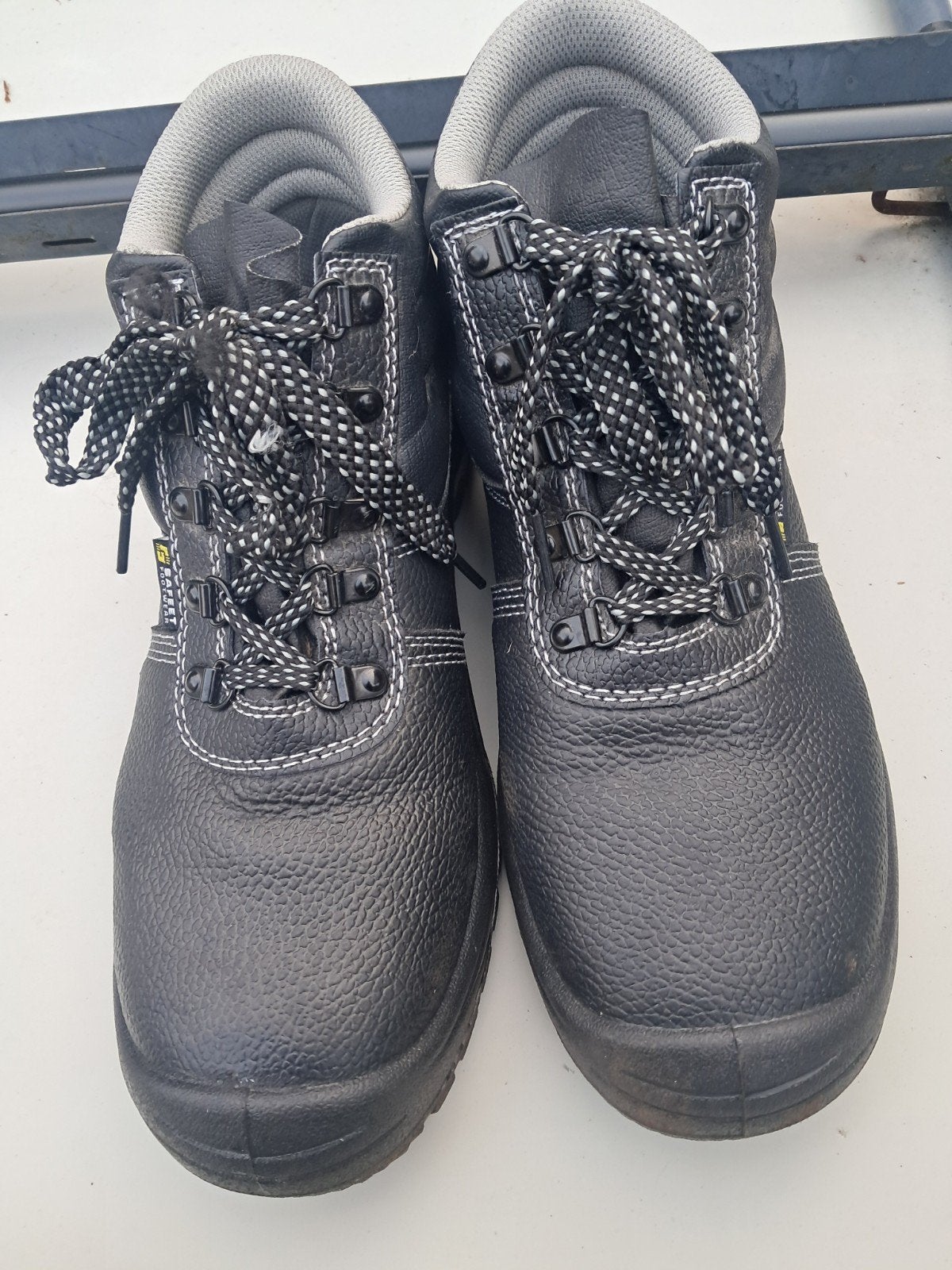 Safeet werkschoenen met stalen neus, maat 42, Heren, Schoenen, Ophalen of Verzenden, Zo goed als nieuw