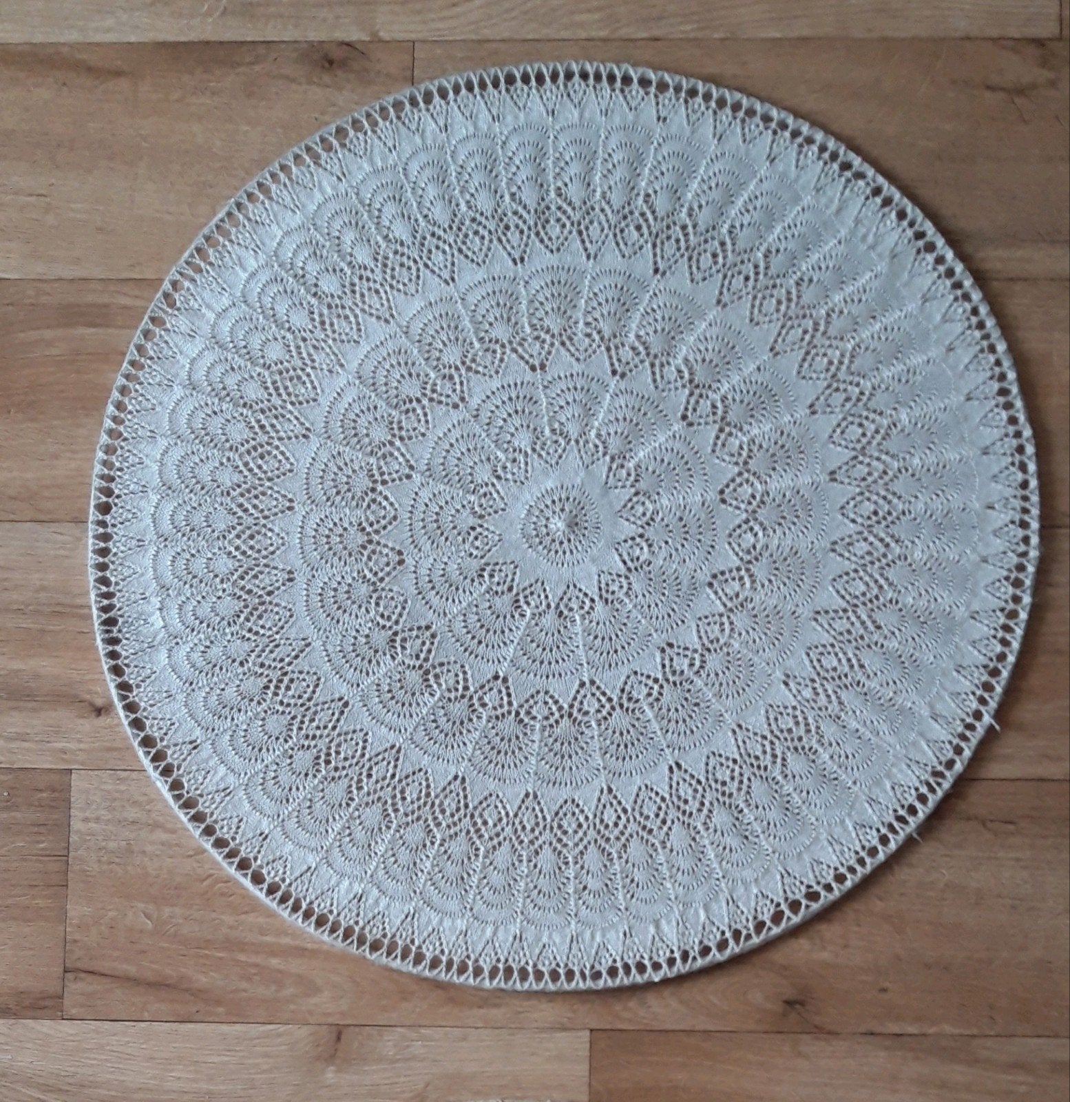 Wanddecoratie  (Mandala) 63 cm, Huis en Inrichting, Ophalen, Zo goed als nieuw, Beige