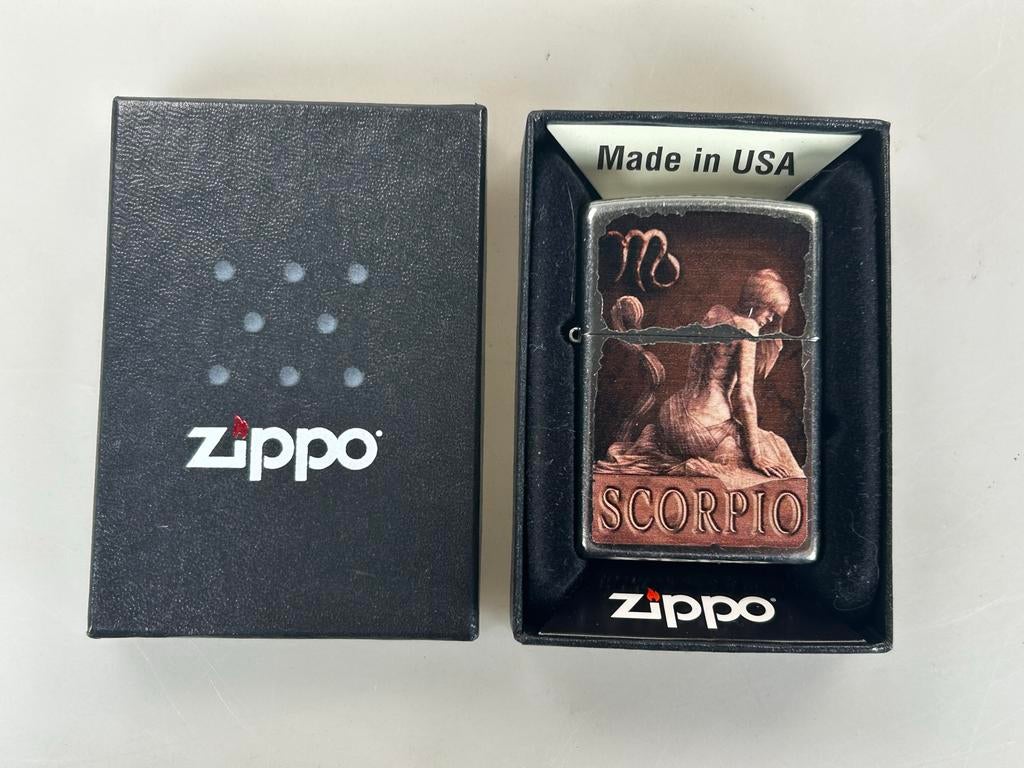 Zippo Zodiac Collection Scorpio - Juni 2015, Verzamelen, Ophalen of Verzenden, Gebruikt, Aansteker
