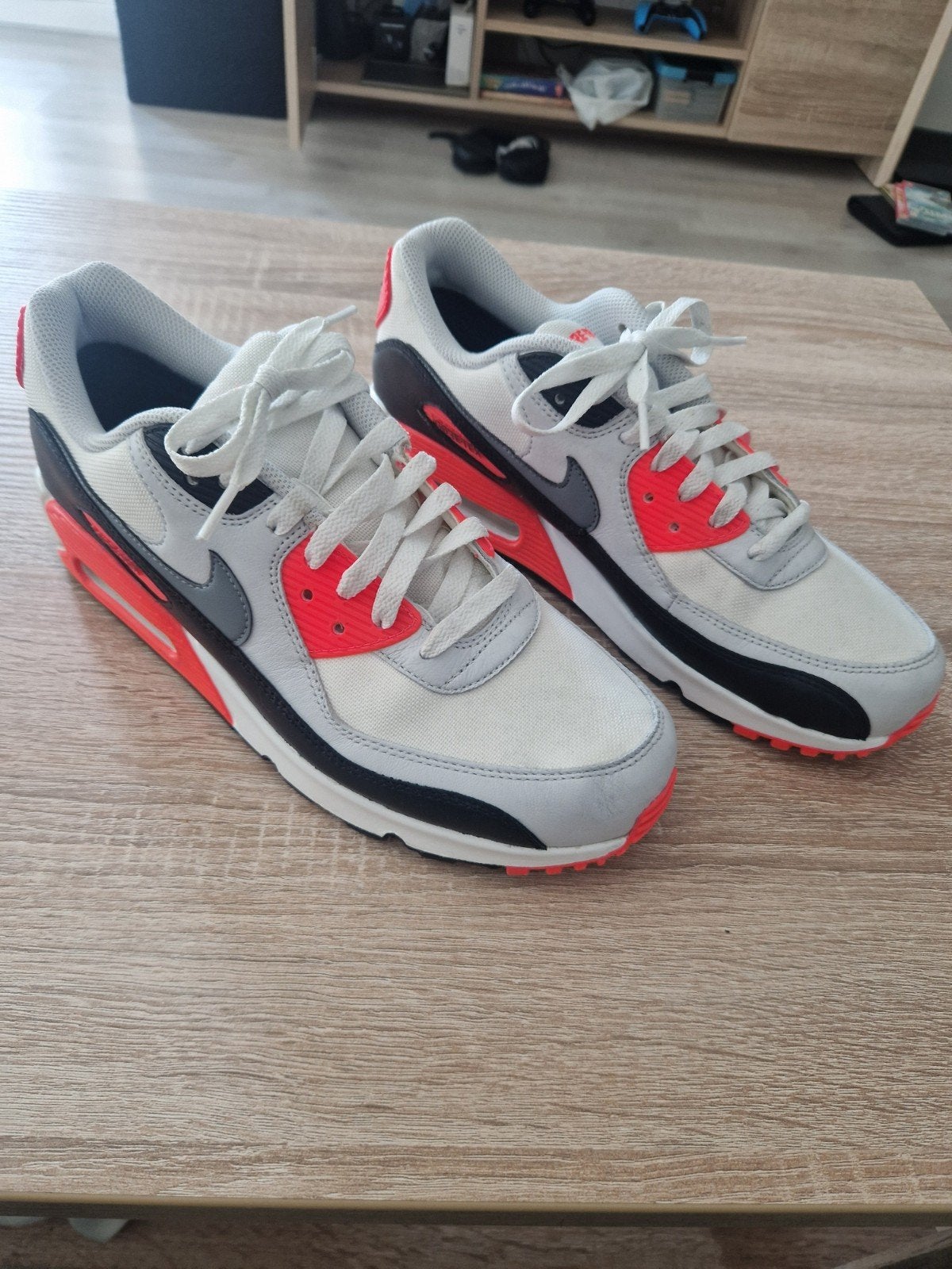 Nike Air Max 90 Gore-Tex Sneakers - Maat 42.5, Wit, Nike, Ophalen of Verzenden, Sneakers of Gympen