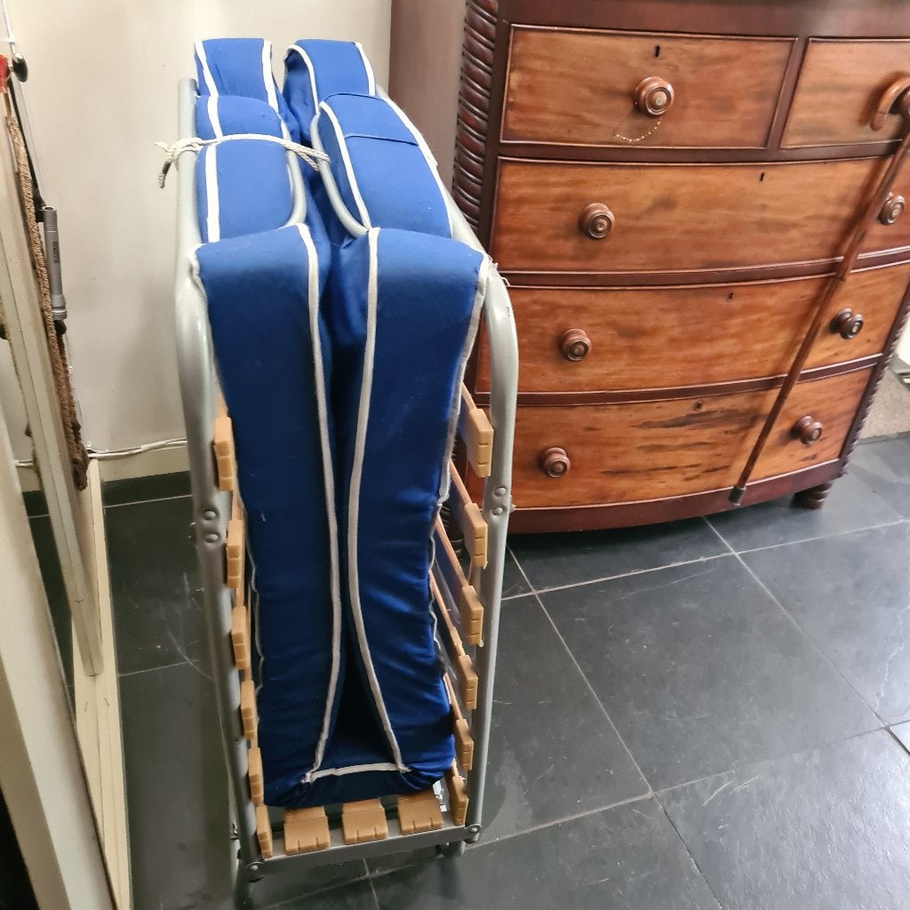 logeerbed, Ophalen, Gebruikt, Eenpersoons, Blauw