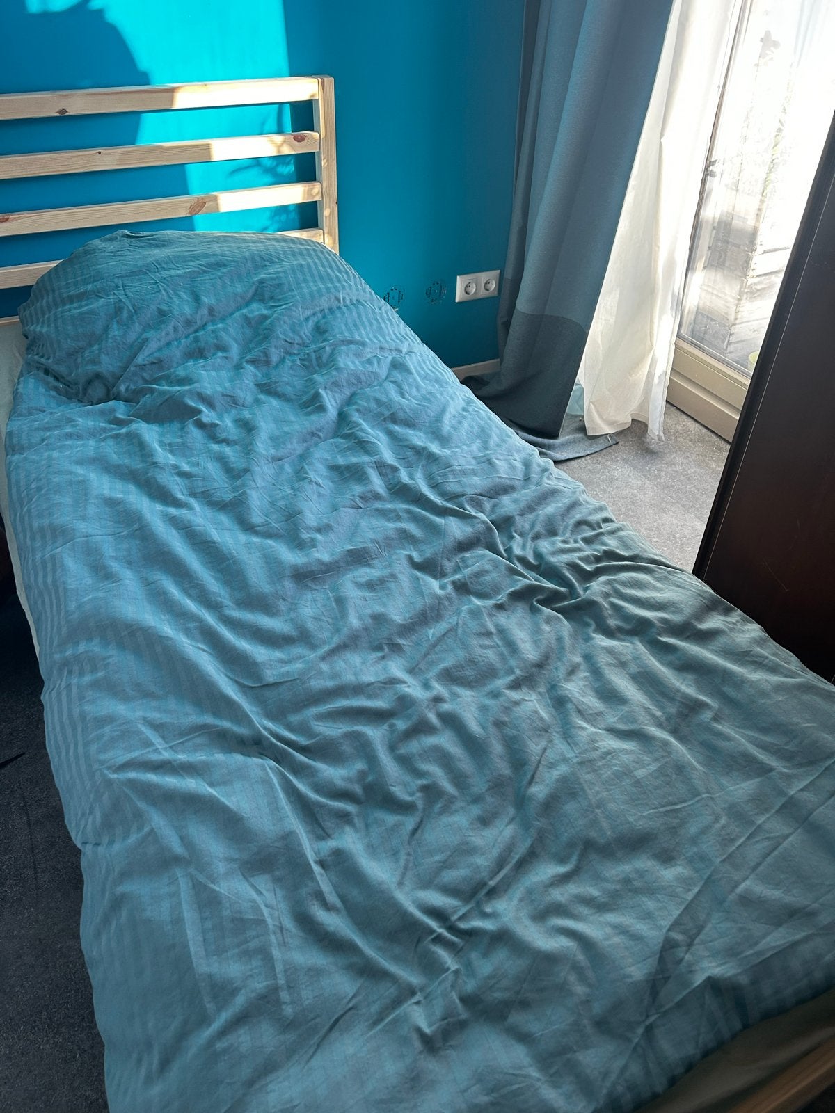 Tarva bedframe met lattenbodem en matras - z.g.a.n., Ophalen, 90 cm, Eenpersoons, Beige